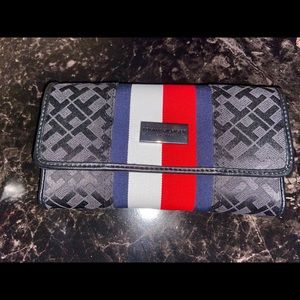 Tommy Hilfiger Wallet
